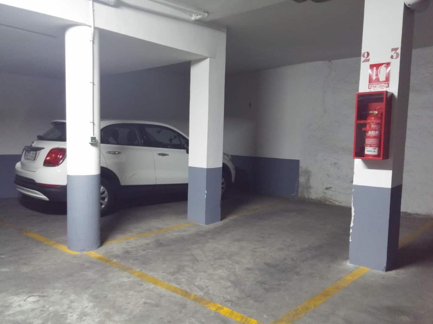 Ferienwohnung Charming Albaicin Patio Flat Free Onsite Parking Granada Exterior foto