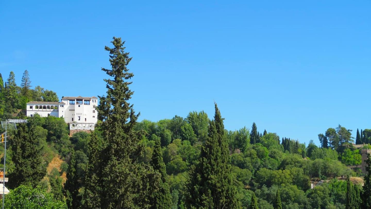 Ferienwohnung Charming Albaicin Patio Flat Free Onsite Parking Granada Exterior foto