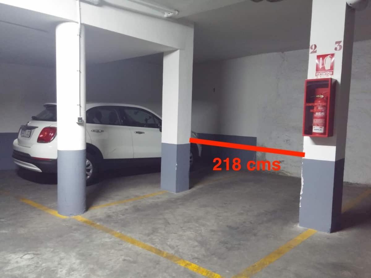 Ferienwohnung Charming Albaicin Patio Flat Free Onsite Parking Granada Exterior foto